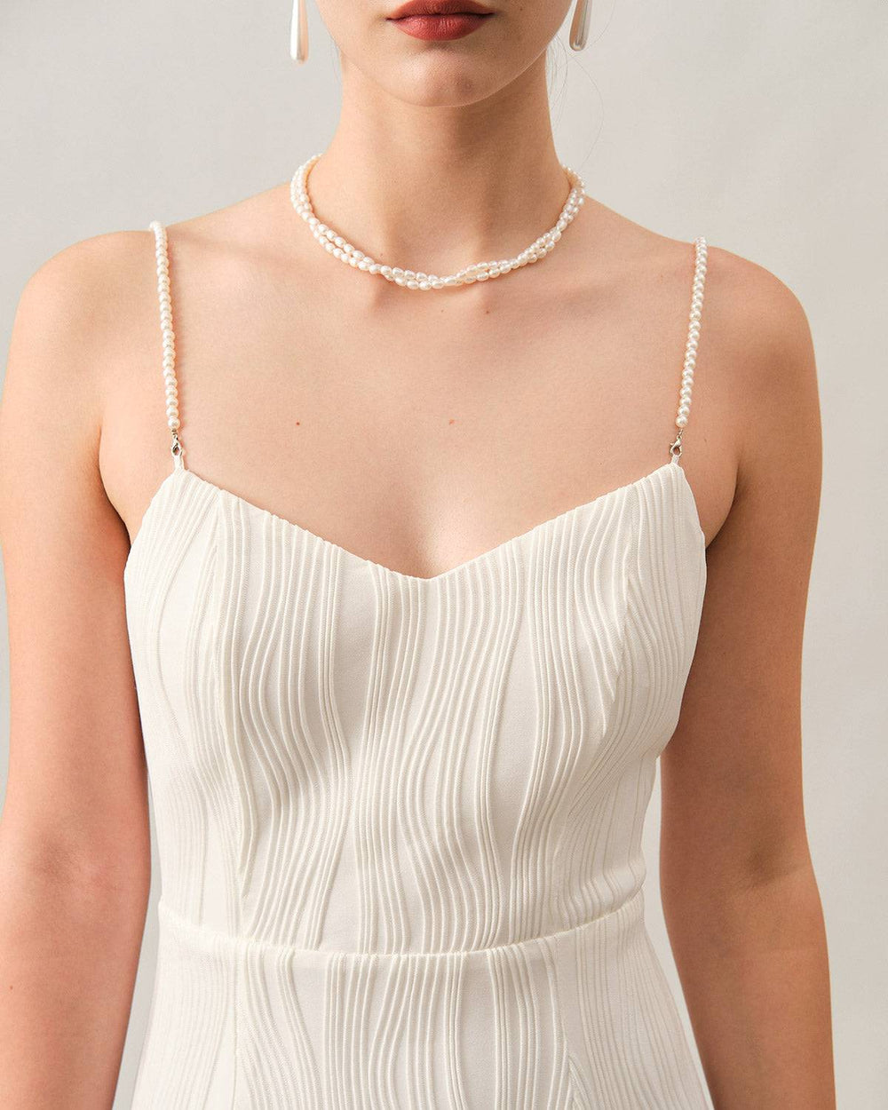 Vestido Olivia | Elegancia en Satén Tono Rojo