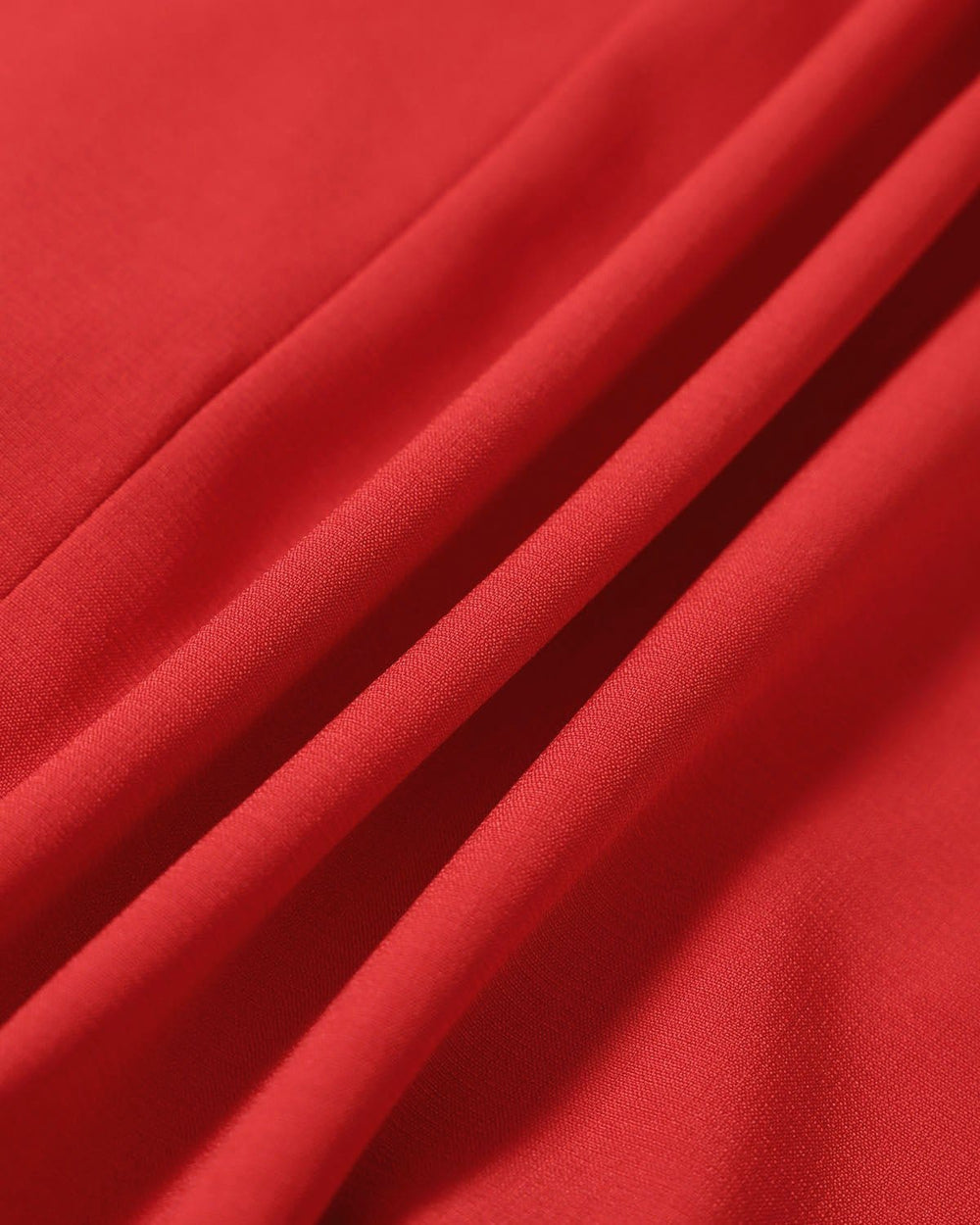 Vestido Julieta | Elegancia en Satén Tono Rojo