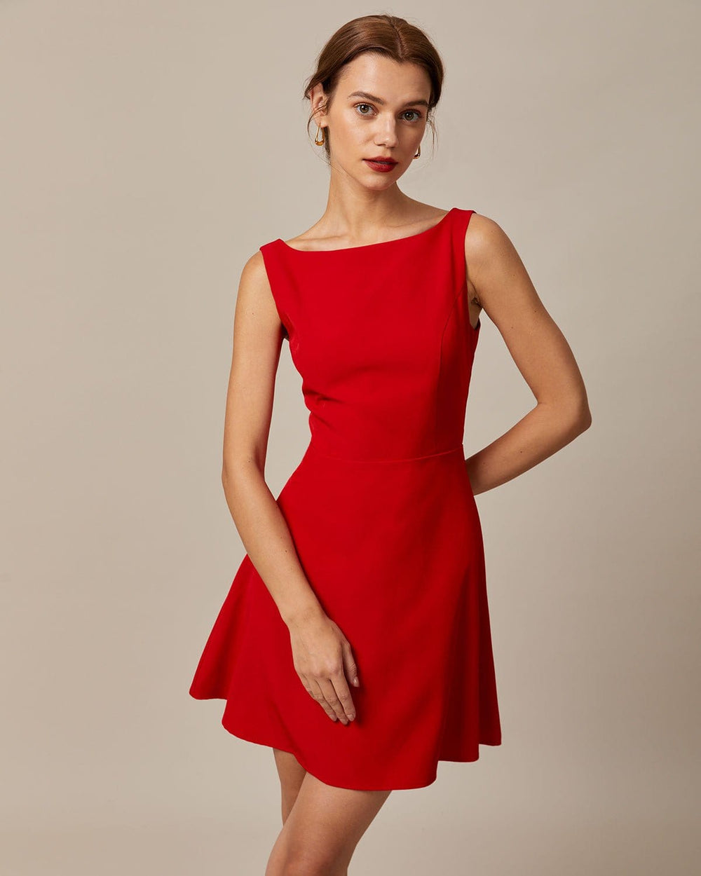 Vestido Julieta | Elegancia en Satén Tono Rojo