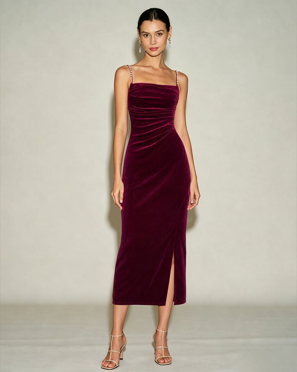 Vestido Leonora | Elegancia en Terciopelo Tono Vino