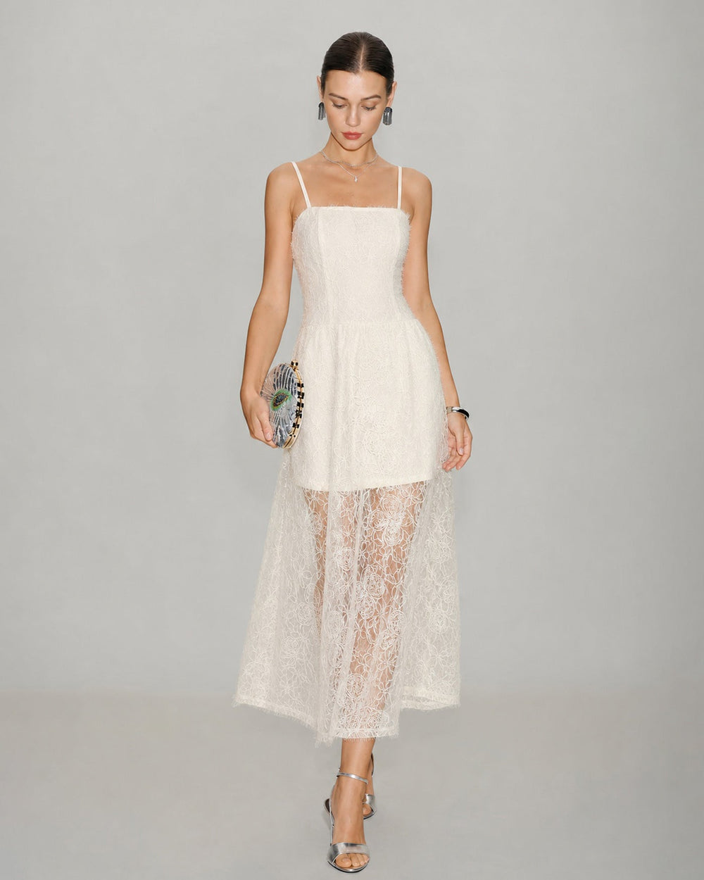 Vestido Emilia | Elegancia en Encaje Tono Durazno