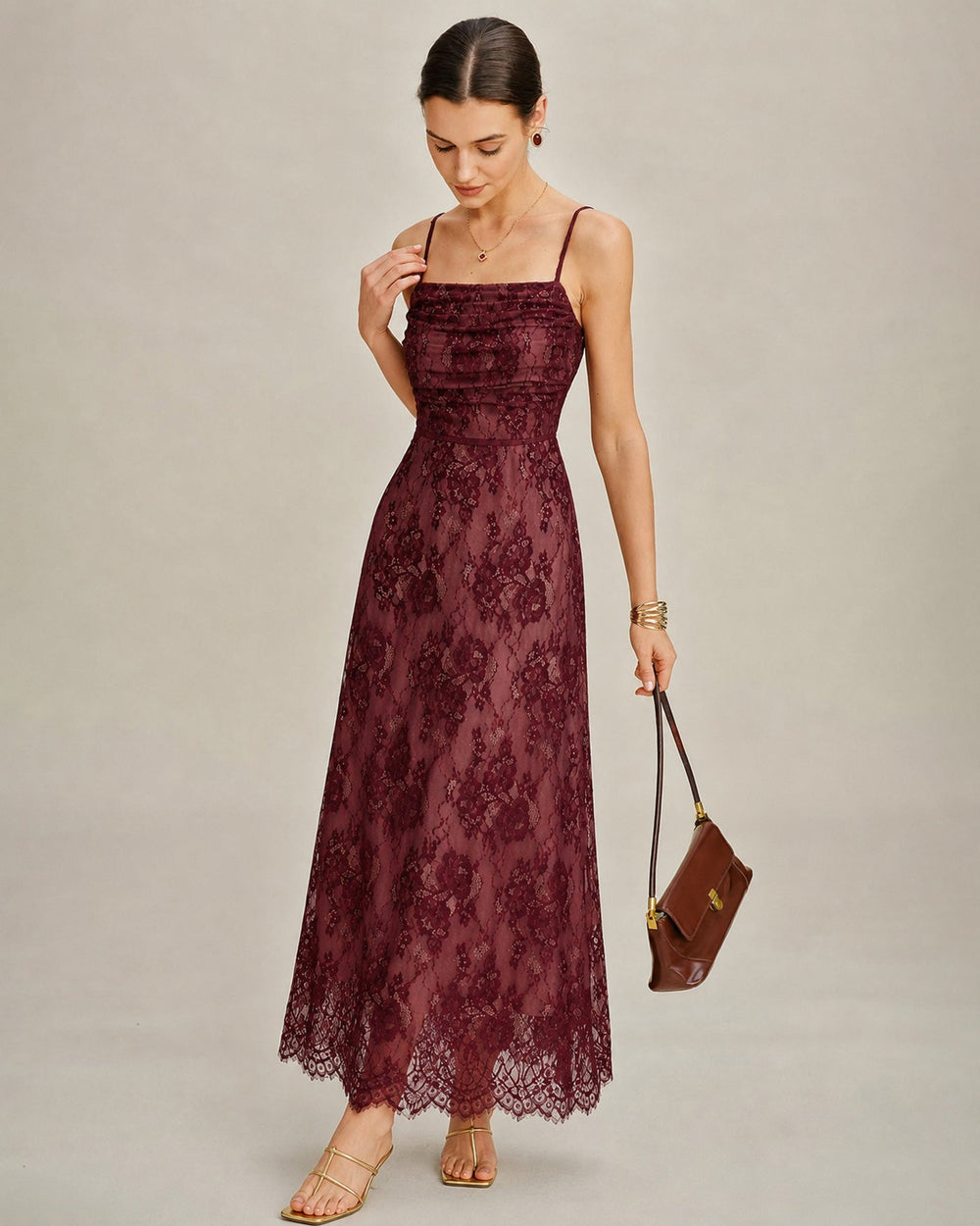 Vestido Ginevra | Elegancia en Encaje Tono Vino