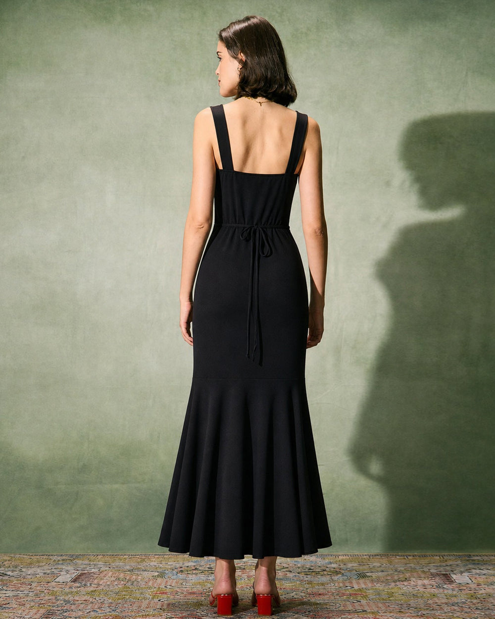 Vestido Valentina | Elegancia en Satén Tono Negro