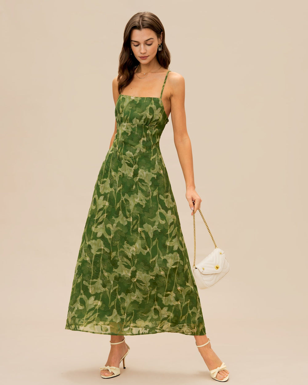 Vestido Alessia | Elegancia en Satén Tono Verde
