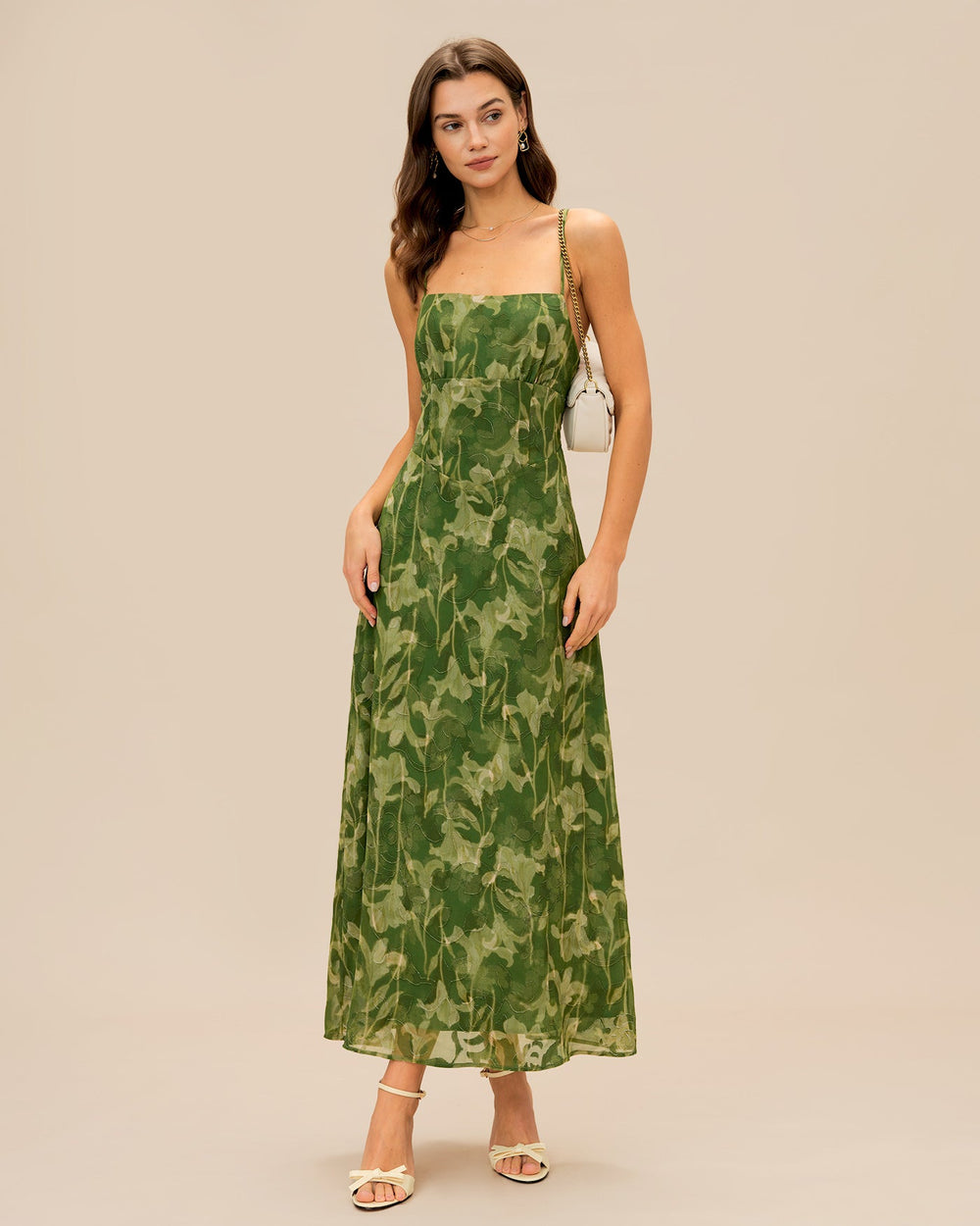 Vestido Alessia | Elegancia en Satén Tono Verde