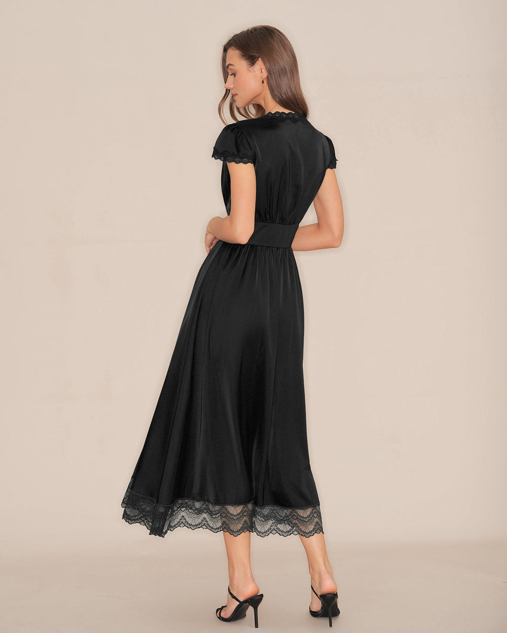 Vestido Valeria | Elegancia en Encaje Tono Negro