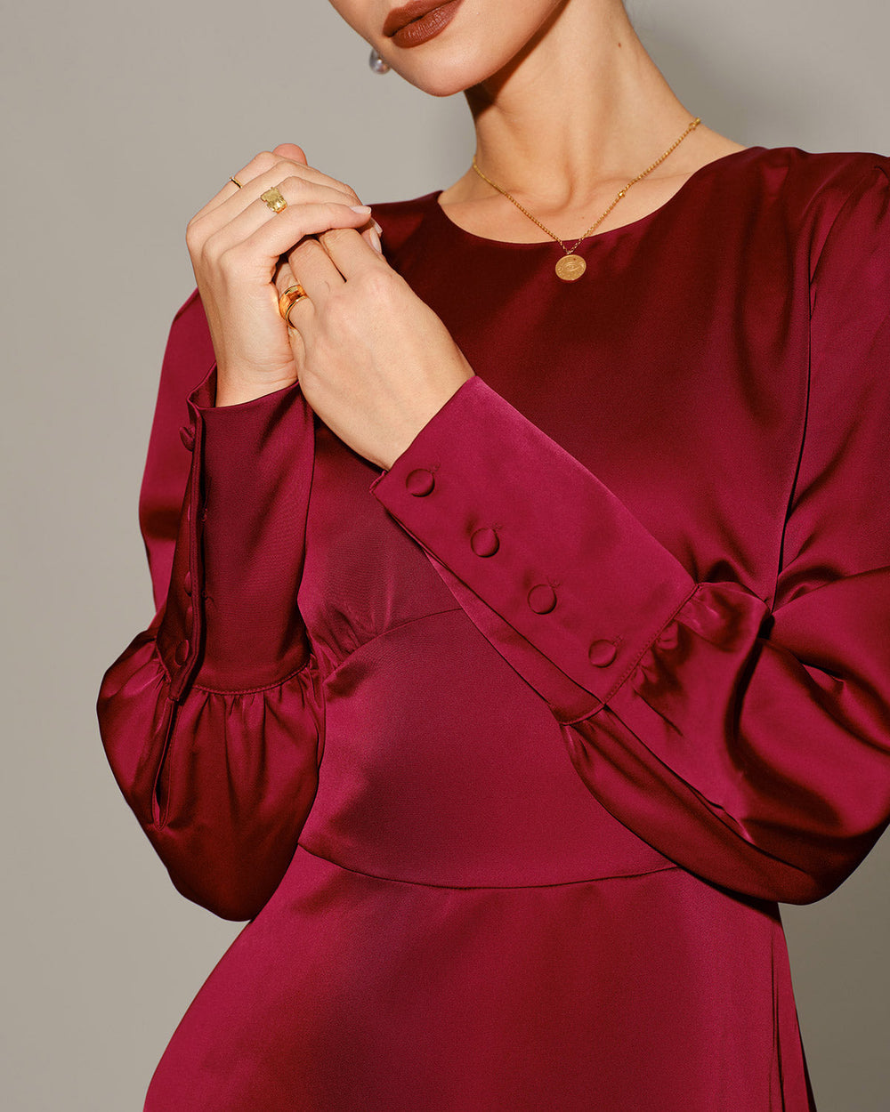 Vestido Ariadna | Elegancia en Satén Tono Vino