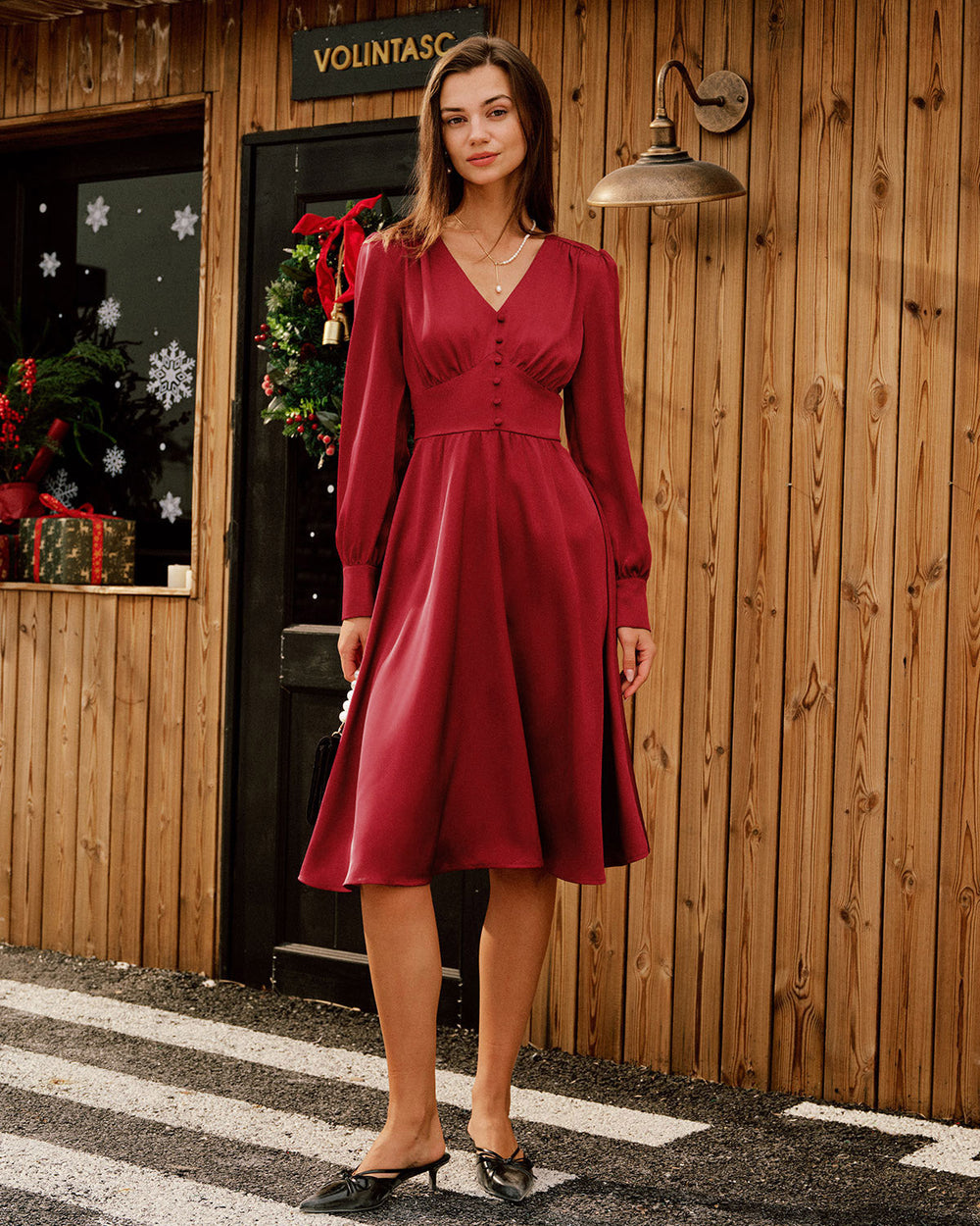 Vestido Olivia | Elegancia en Satén Tono Vino