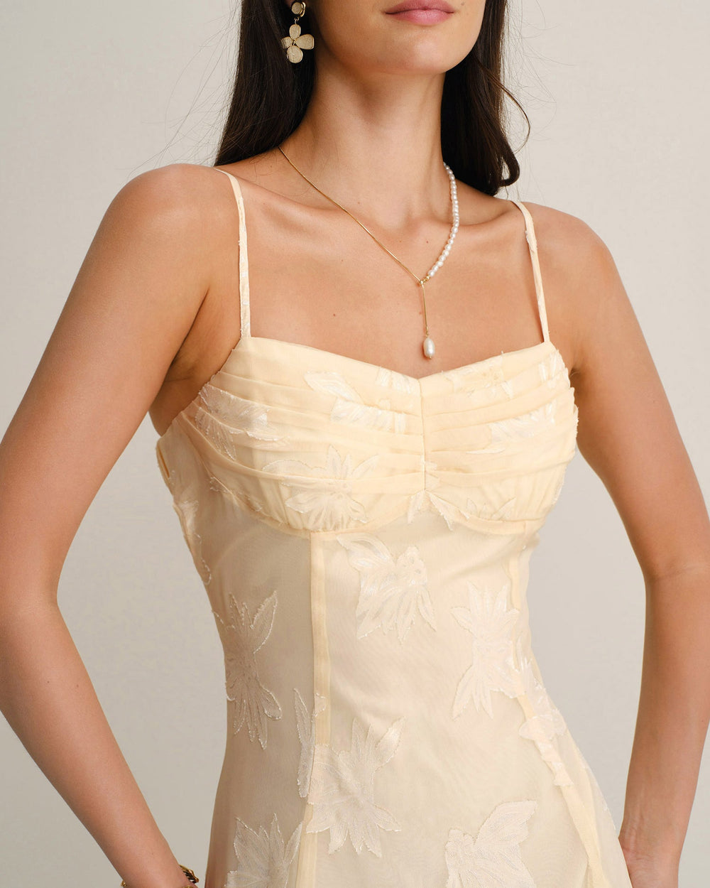 Vestido Camila | Elegancia en Jacquard Tono Durazno