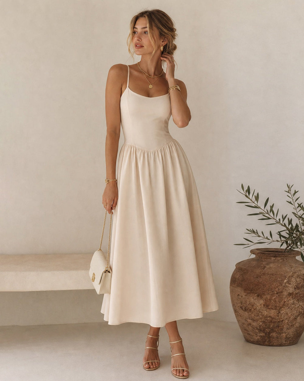 Vestido Antonella | Elegancia en Gasa Tono Durazno