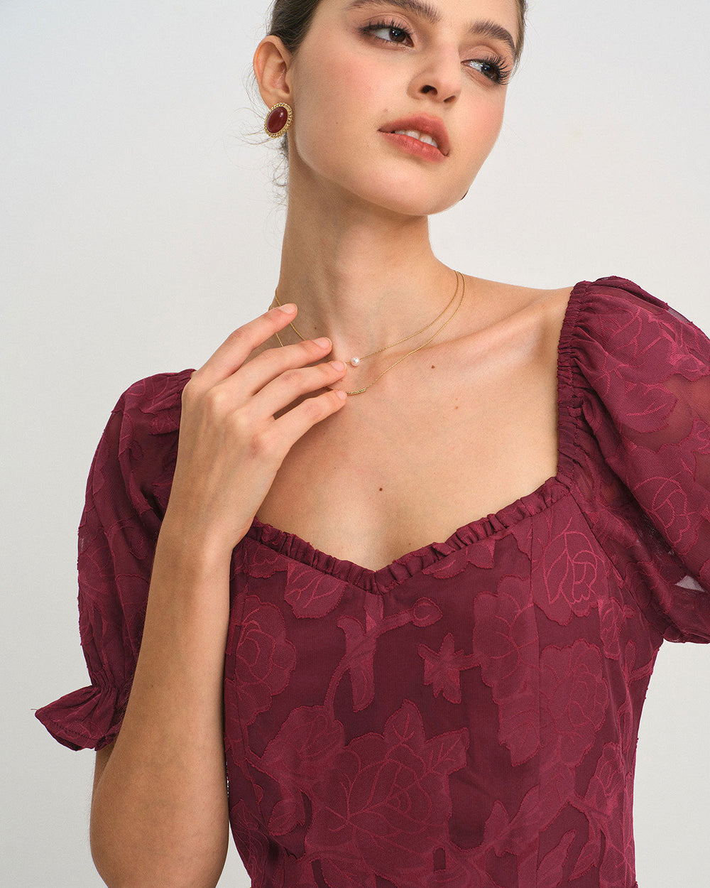 Vestido Martina | Elegancia en Jacquard Tono Vino