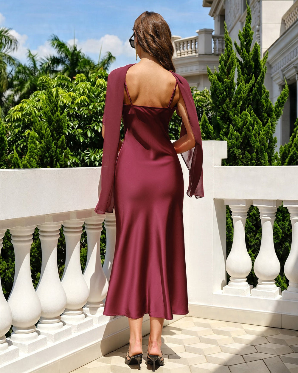 Vestido Sofía | Elegancia en Satén Tono Vino