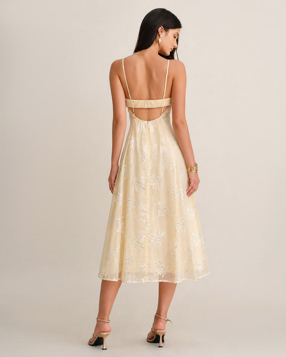 Vestido Camila | Elegancia en Jacquard Tono Durazno
