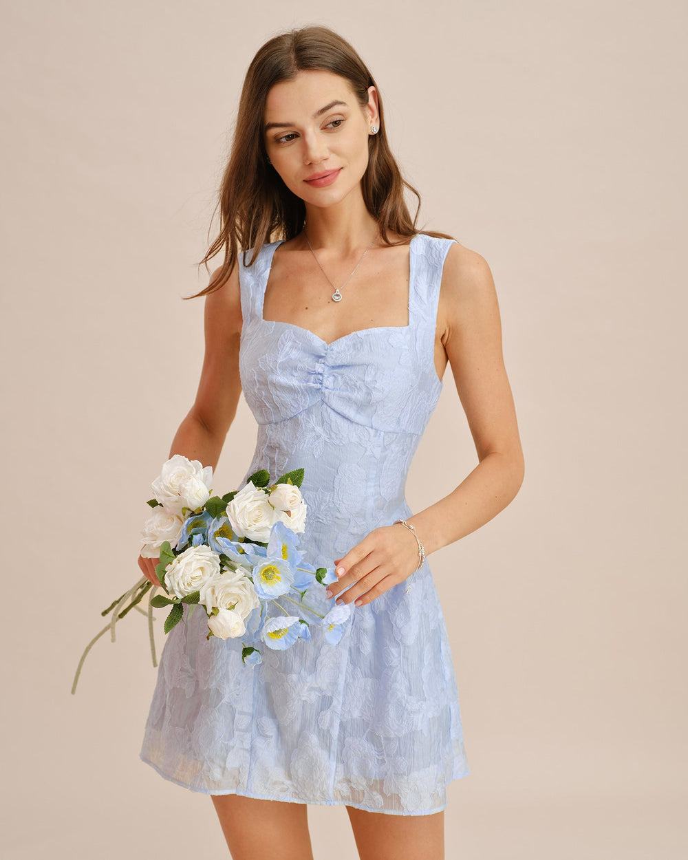 Vestido Olivia | Elegancia en Jacquard Tono Azul