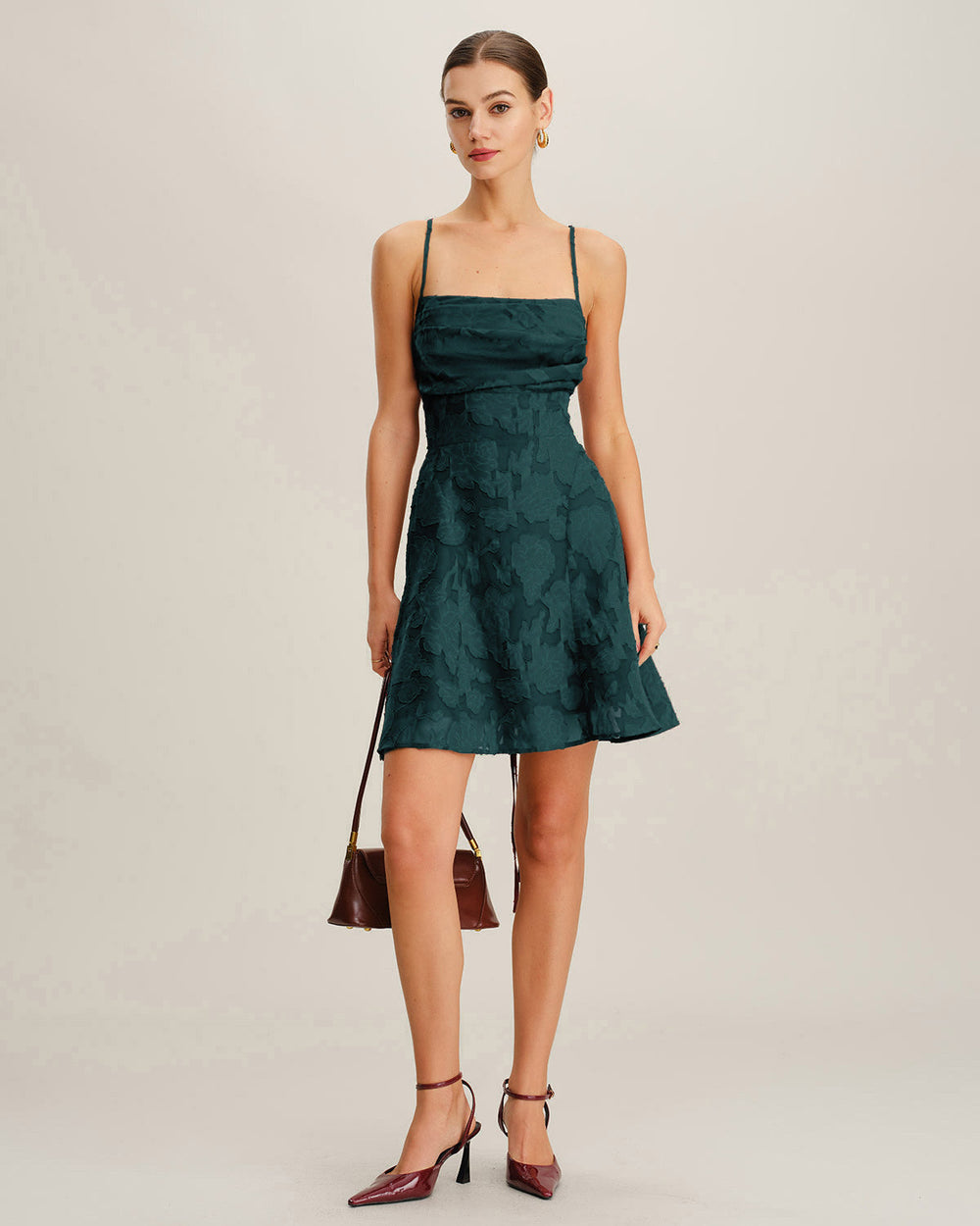 Vestido Serena | Elegancia en Jacquard Tono Verde