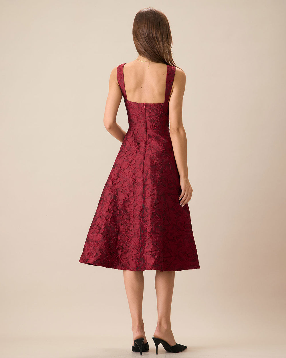 Vestido Camila | Elegancia en Jacquard Tono Rojo