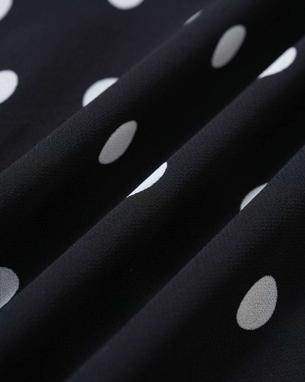 Vestido Penélope | Elegancia en Satén Tono Negro