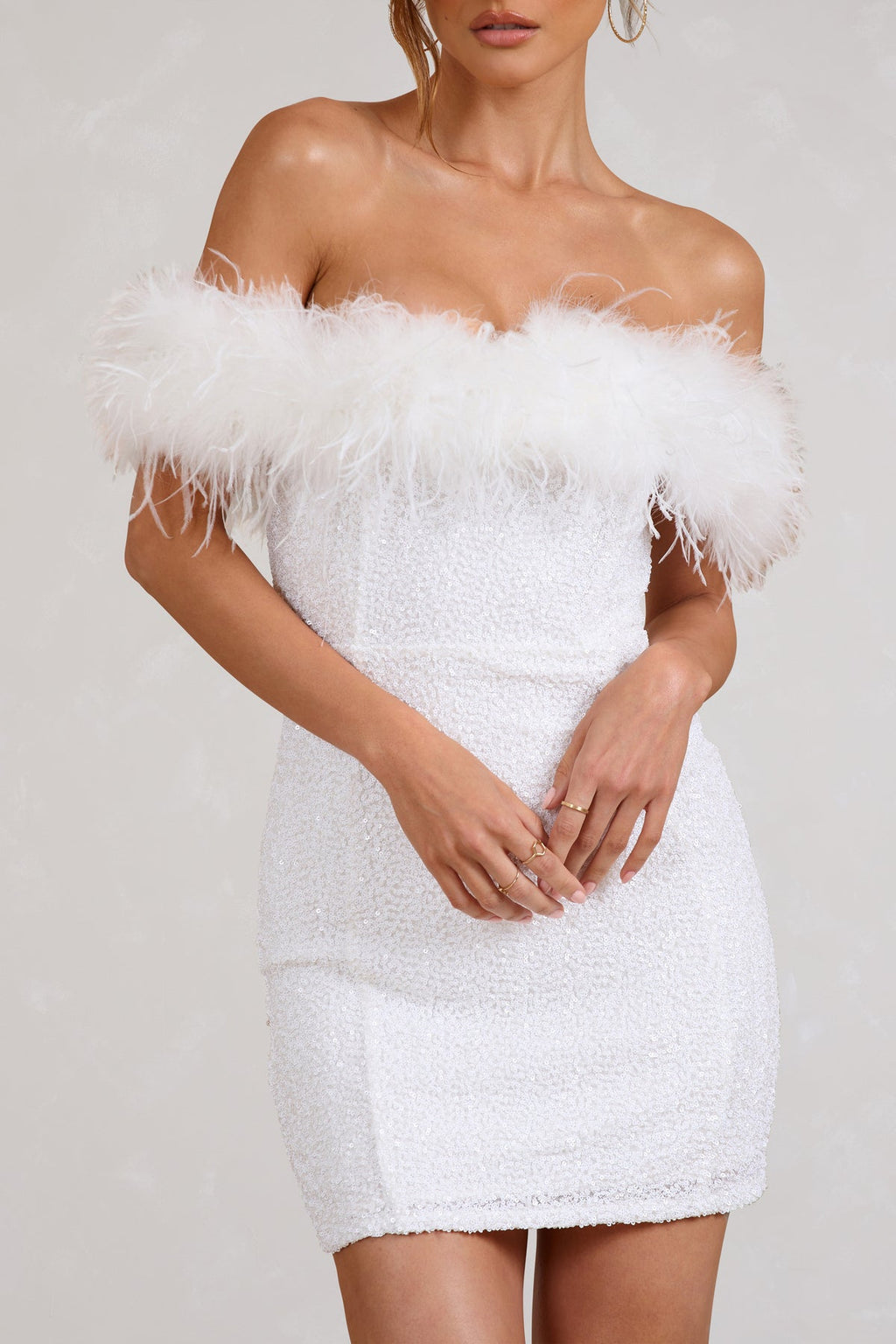 Varel | Abito con paillettes e piume