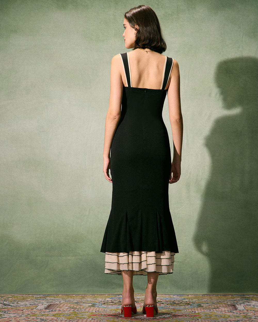 Vestido Olivia | Elegancia en Satén Tono Negro