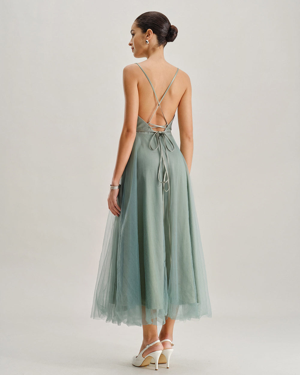 Vestido Regina | Elegancia en Malla Tono Verde