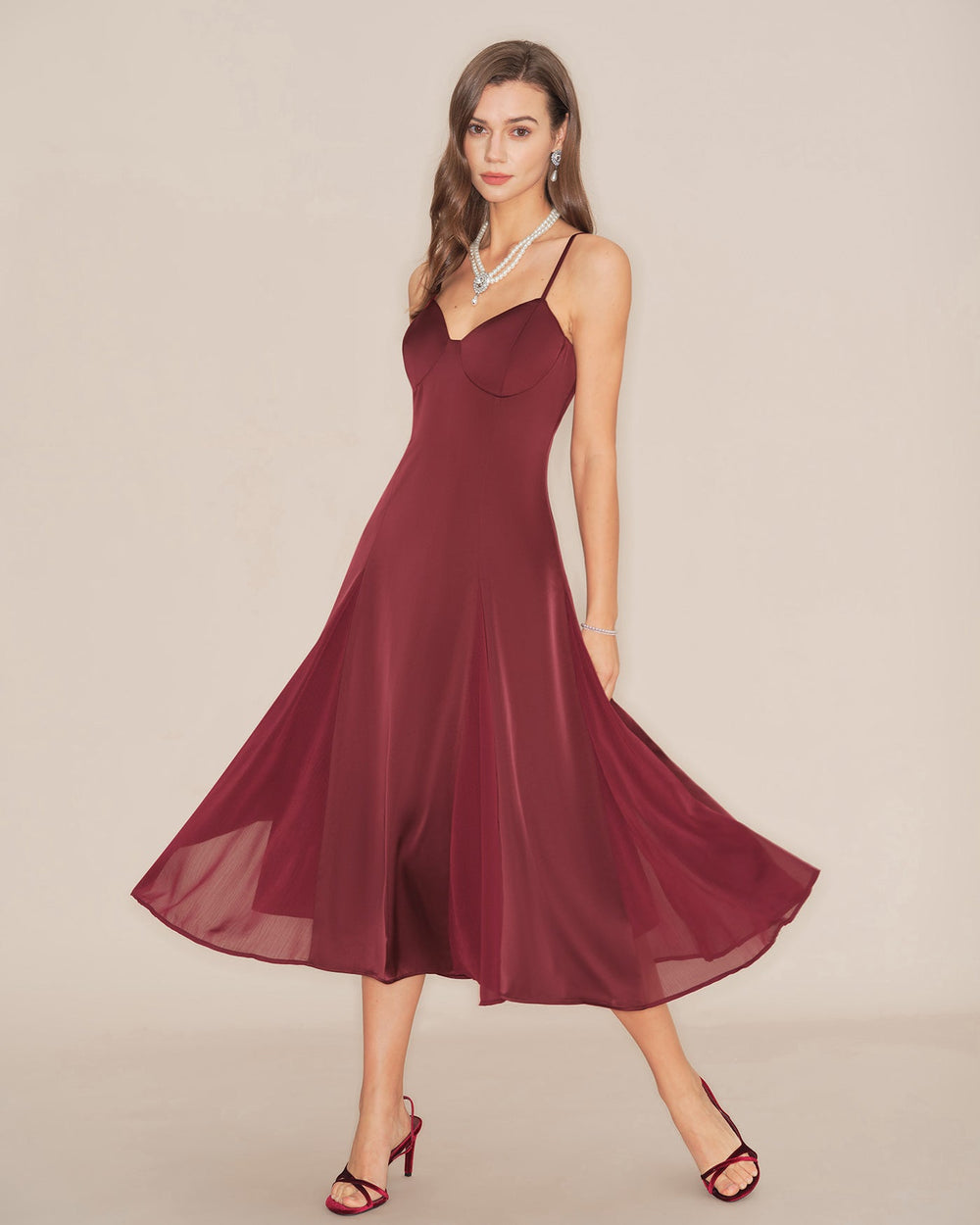 Vestido Sofía | Elegancia en Satén Tono Vino