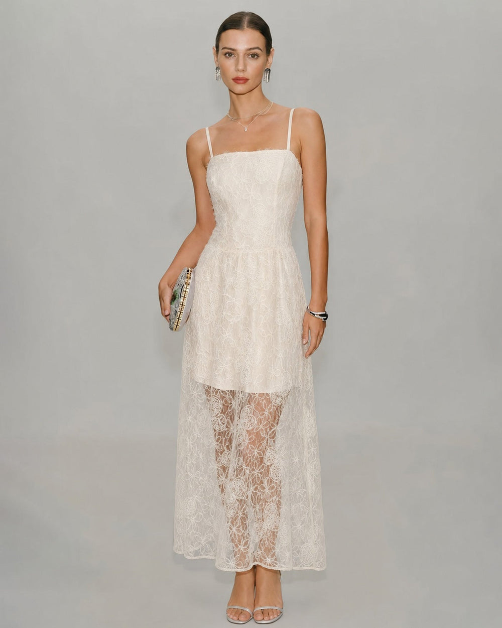 Vestido Emilia | Elegancia en Encaje Tono Durazno