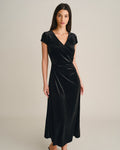 Vestido Leonora | Elegancia en Terciopelo Tono Negro