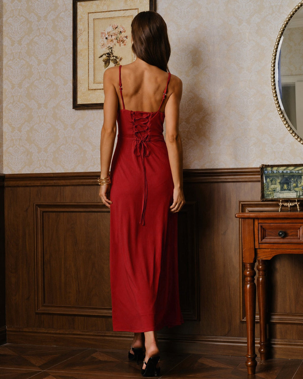Vestido Serena | Elegancia en Satén Tono Rojo