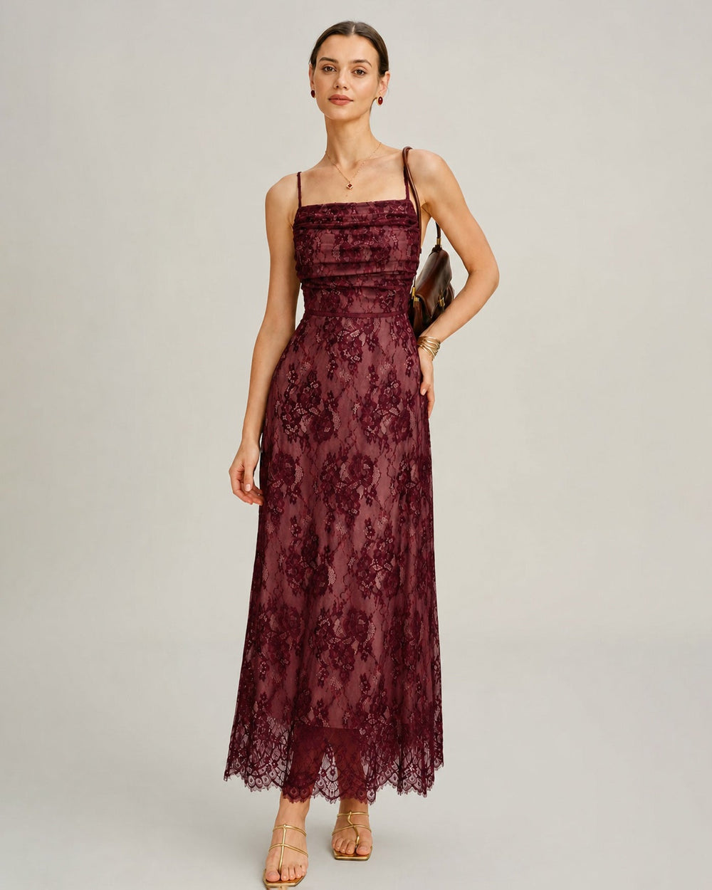 Vestido Ginevra | Elegancia en Encaje Tono Vino