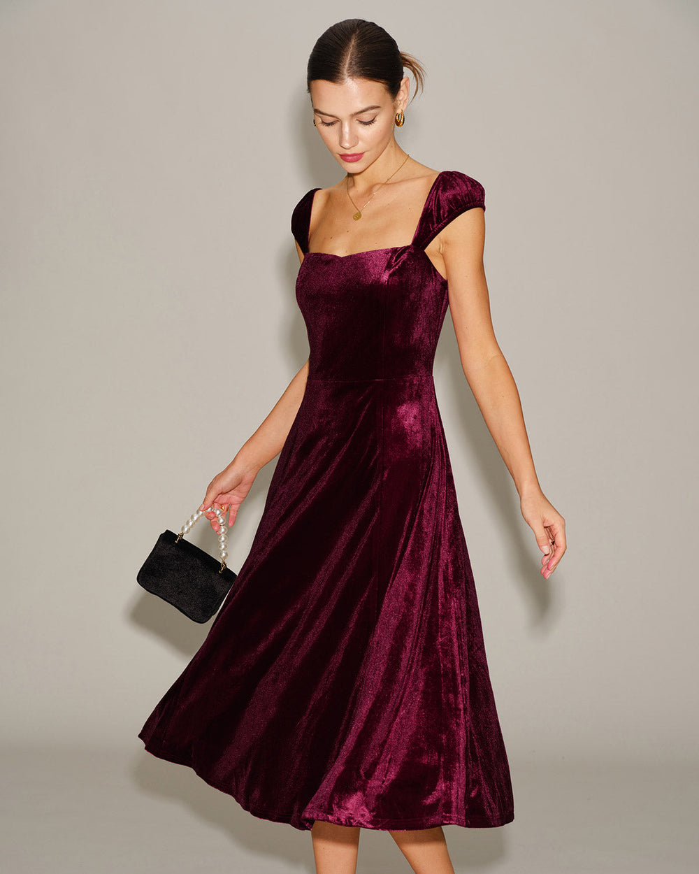 Vestido Ginevra | Elegancia en Terciopelo Tono Rojo
