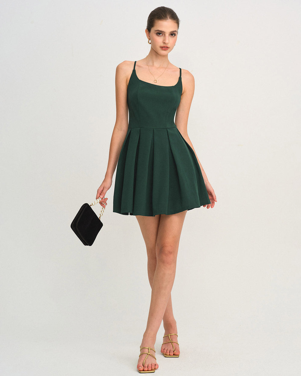 Vestido Serena | Elegancia en Satén Tono Verde
