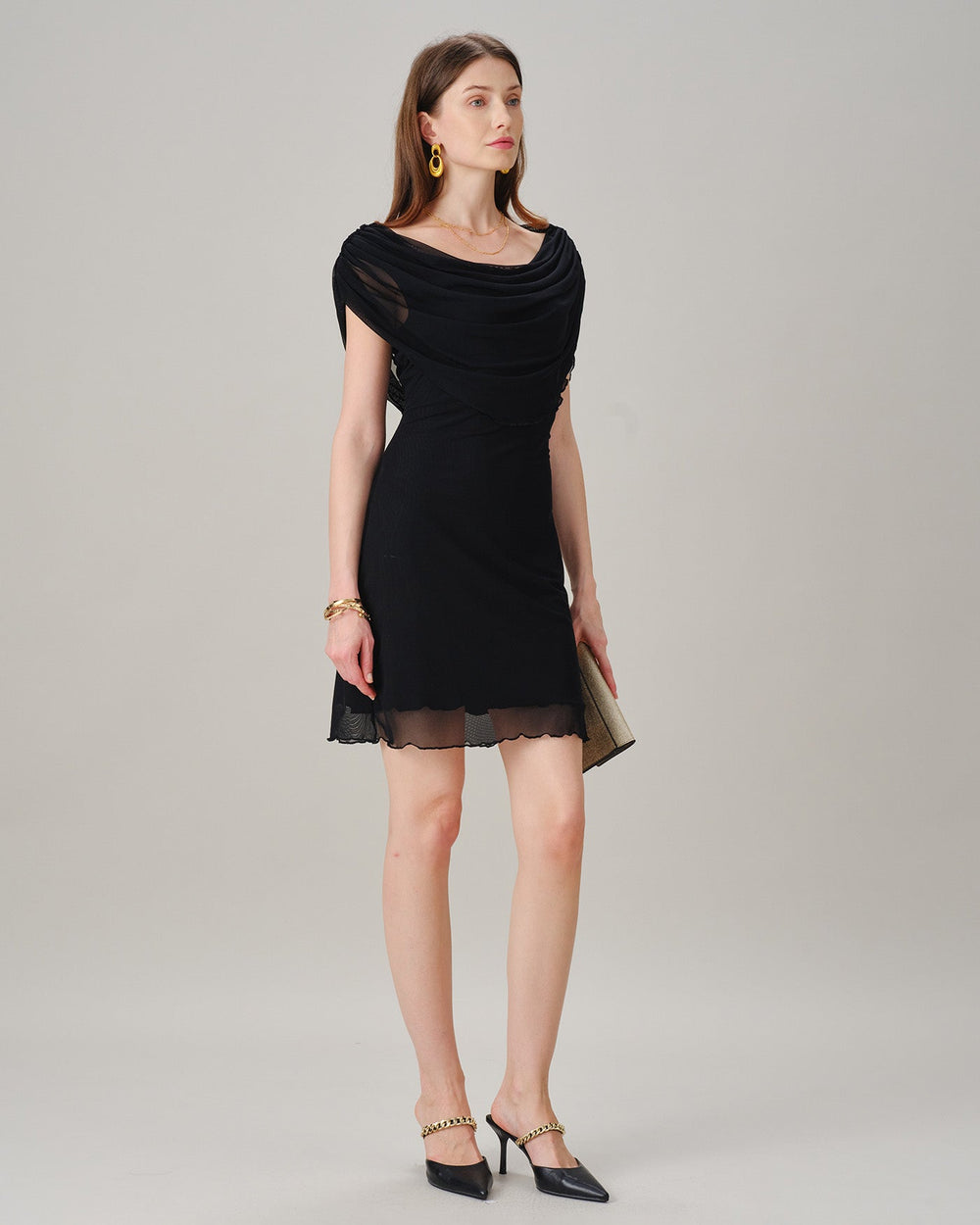 Vestido Regina | Elegancia en Satén Tono Negro