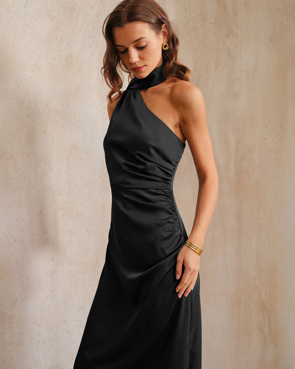 Vestido Antonella | Elegancia en Satén Tono Negro
