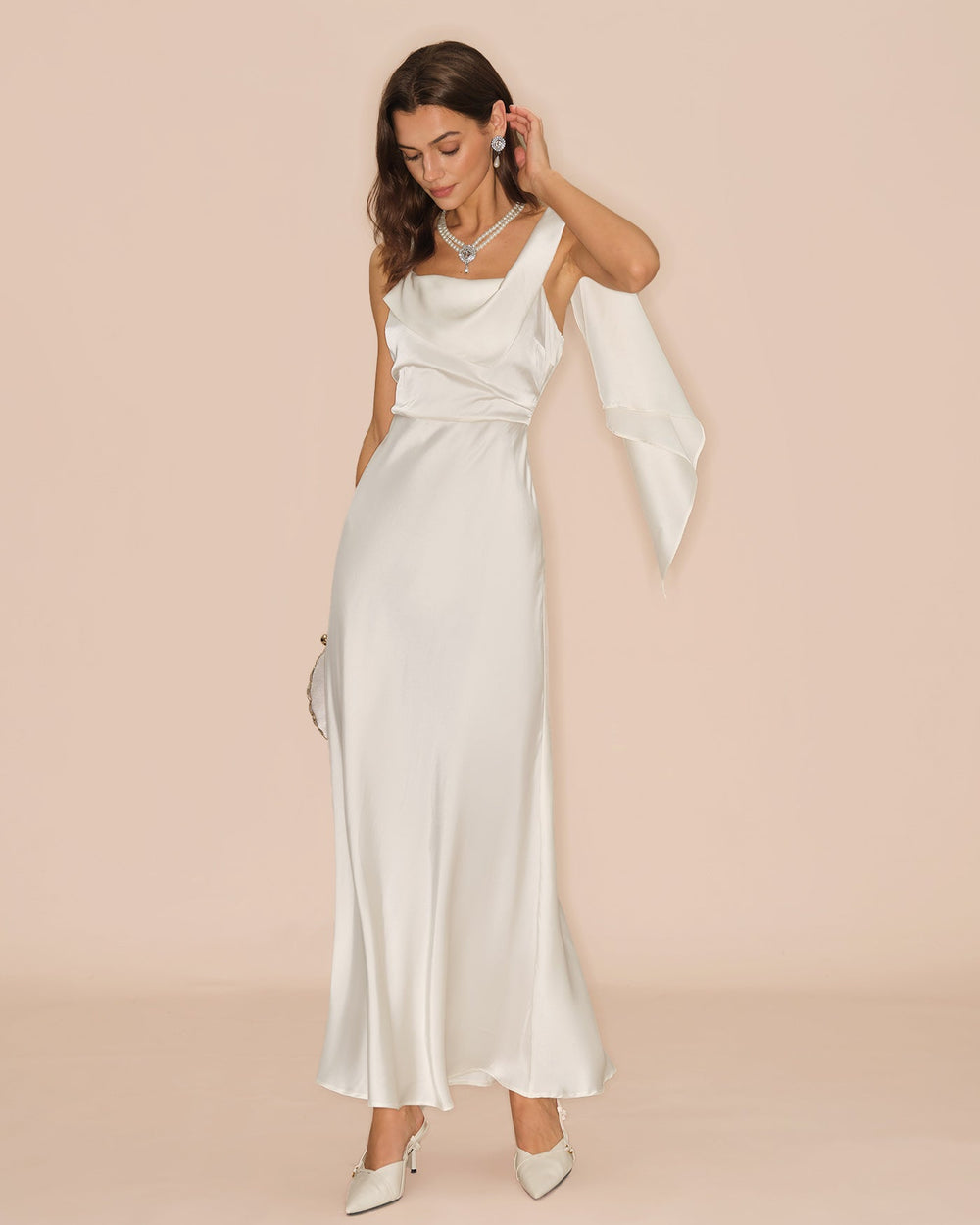 Vestido Renata | Elegancia en Satén Tono Blanco