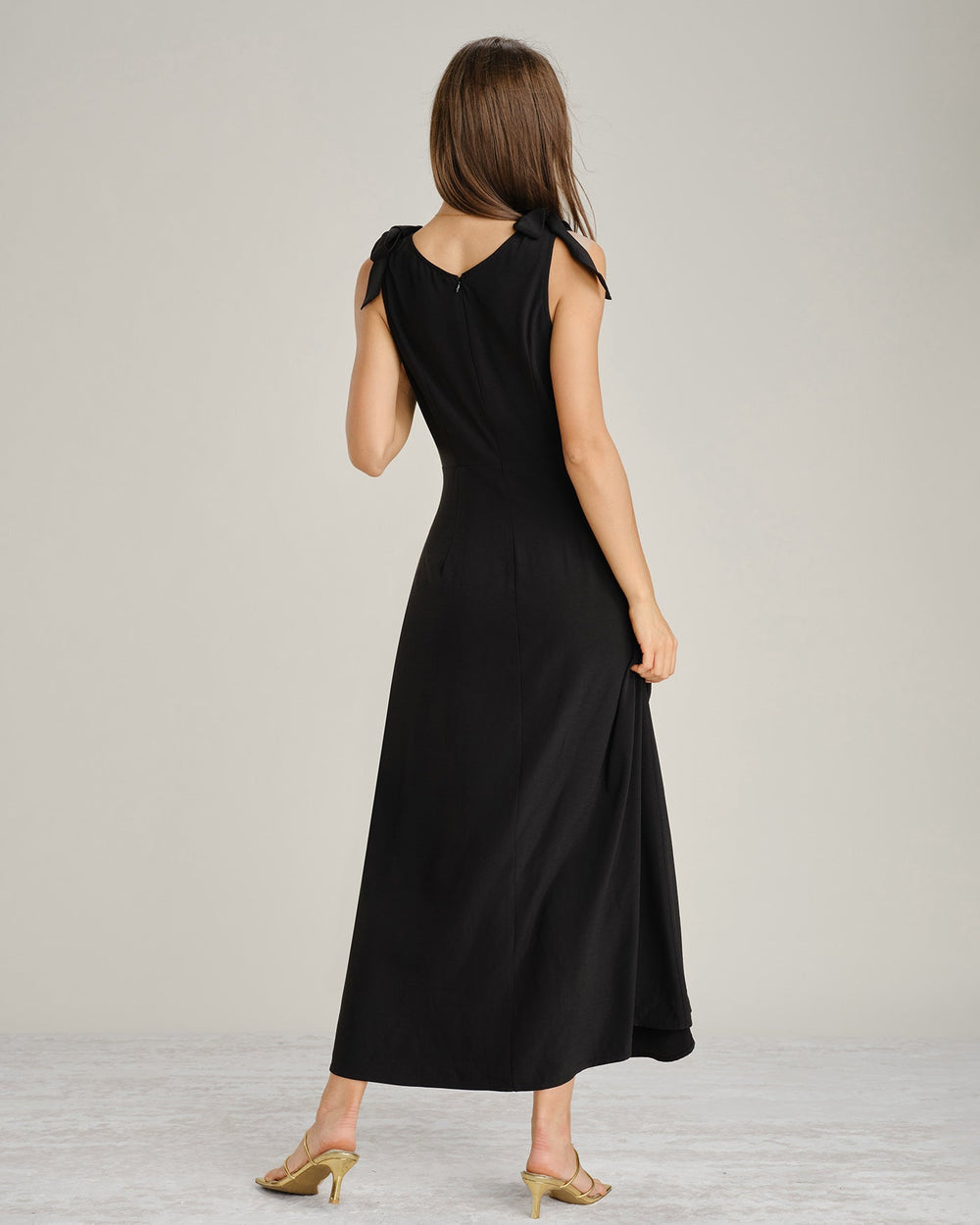 Vestido Constanza | Silueta Tubo en Tono Negro