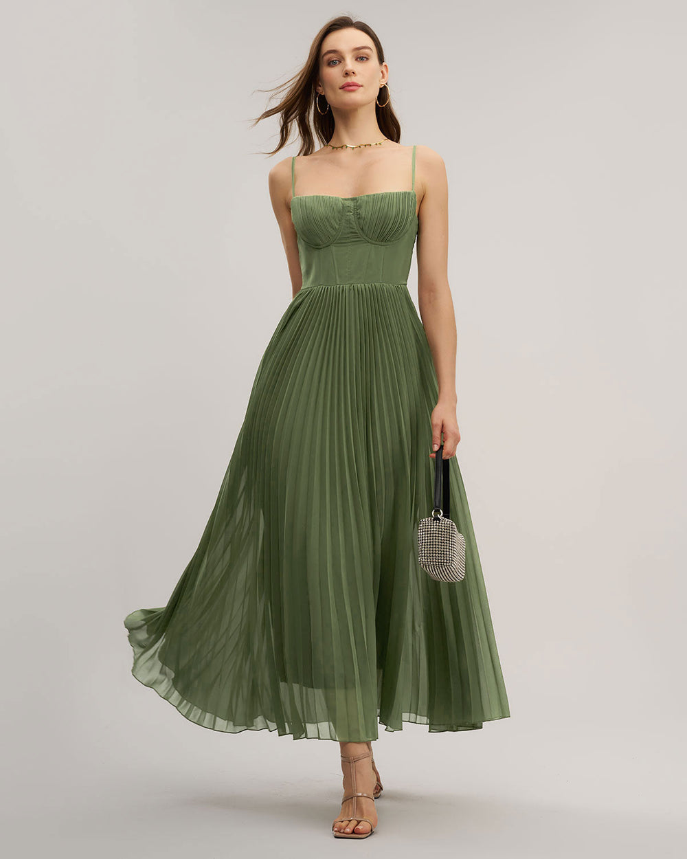 Vestido Renata | Elegancia en Satén Tono Verde