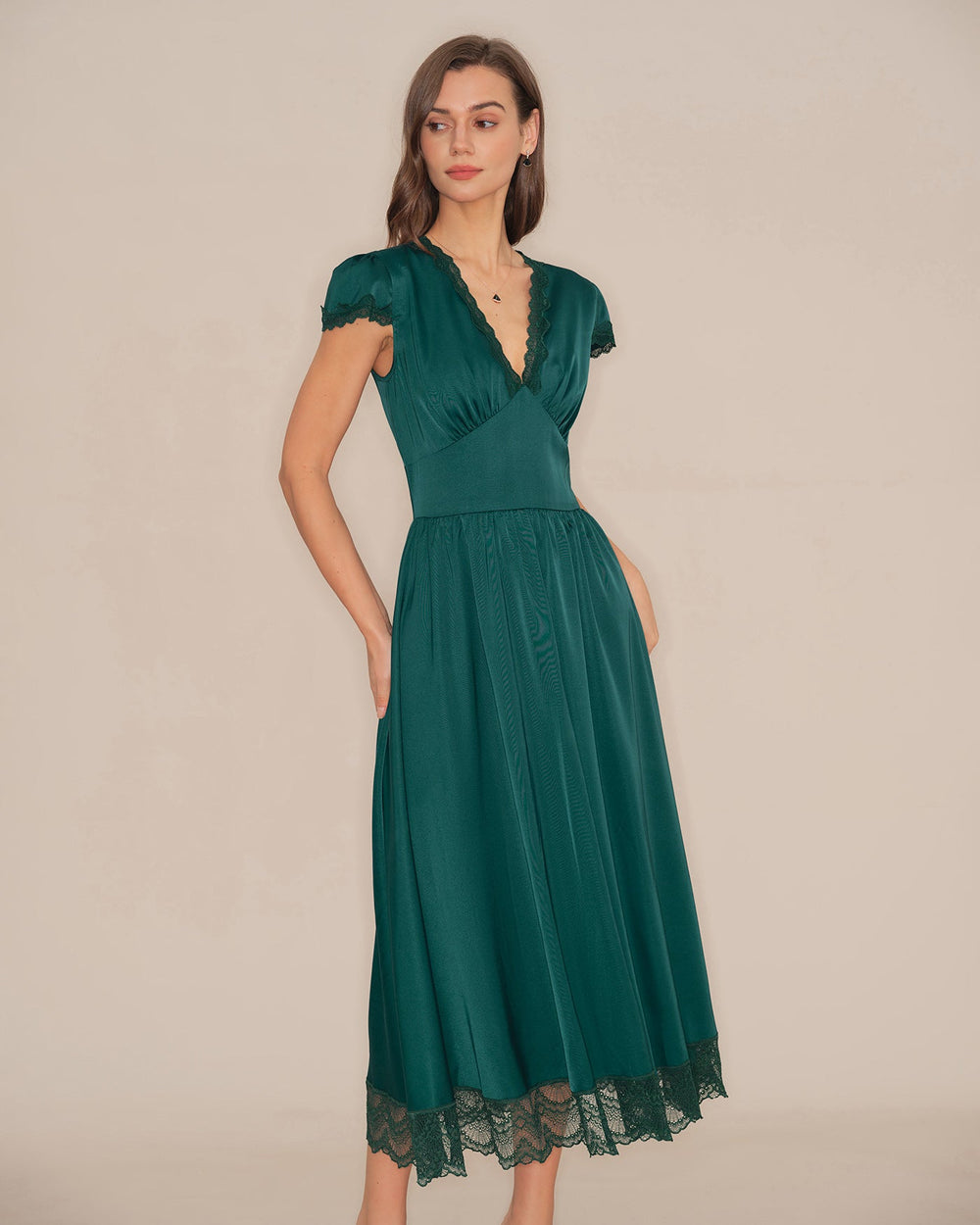 Vestido Camila | Elegancia en Encaje Tono Verde