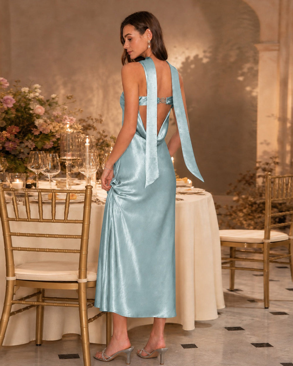 Vestido Renata | Elegancia en Satén Tono Verde