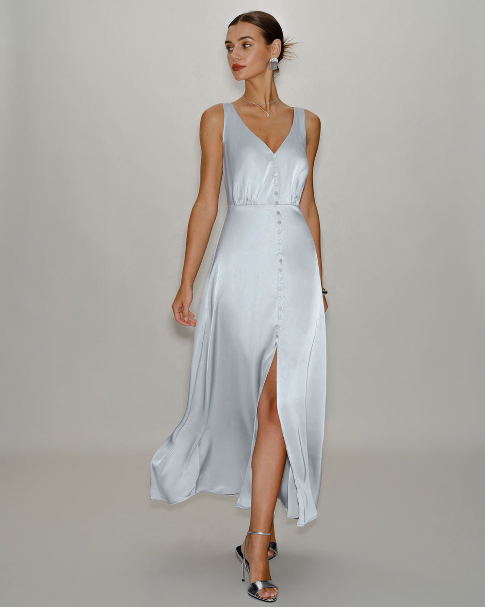 Vestido Camila | Elegancia en Satén Tono Negro
