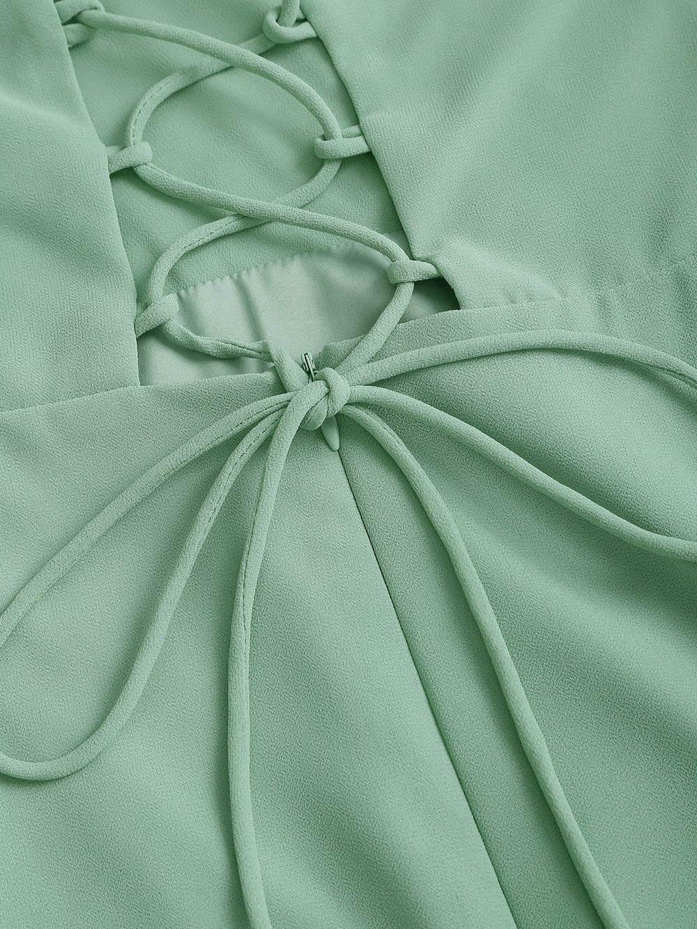 Vestido Ariadna | Elegancia en Satén Tono Verde