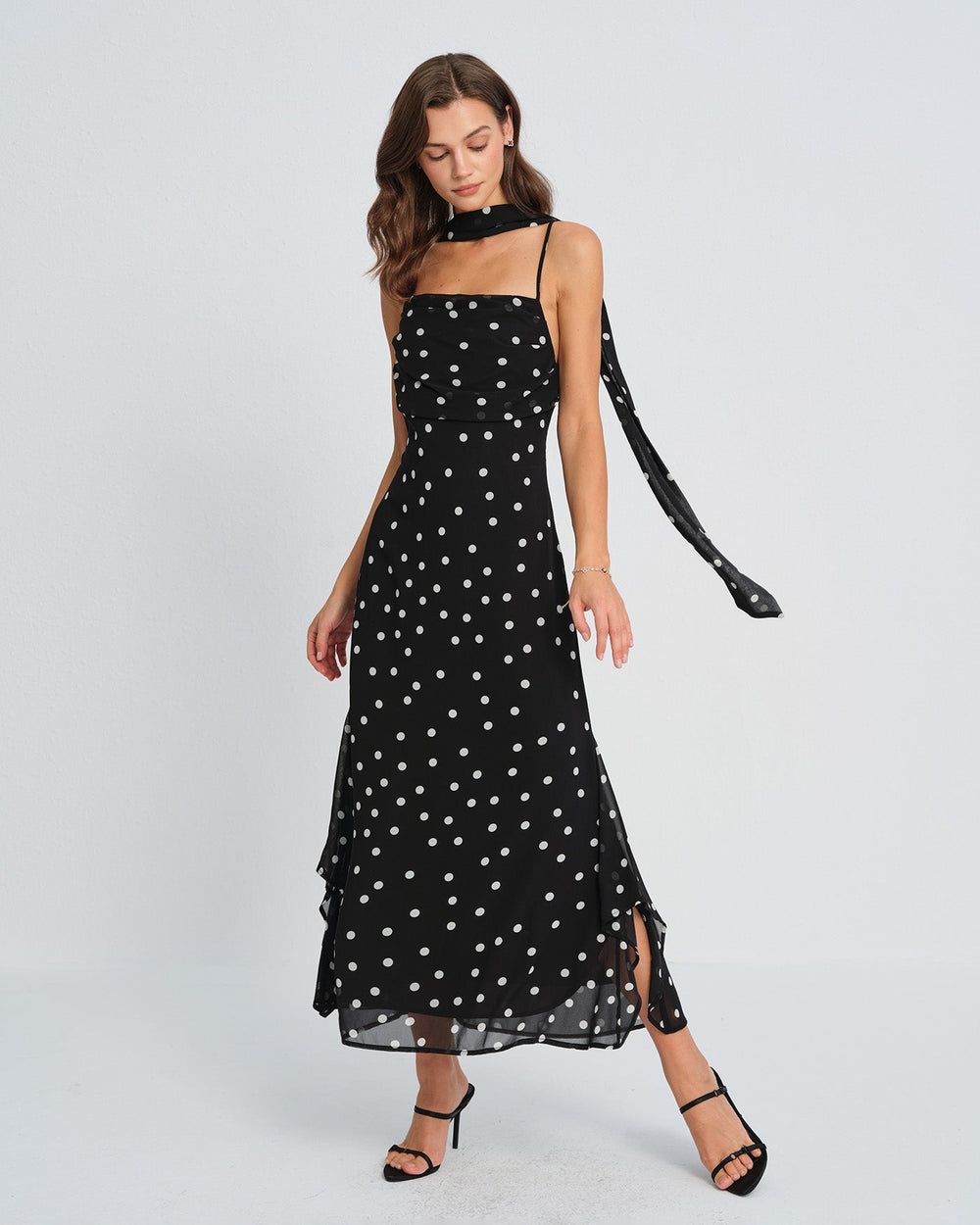 Vestido Penélope | Elegancia en Satén Tono Negro