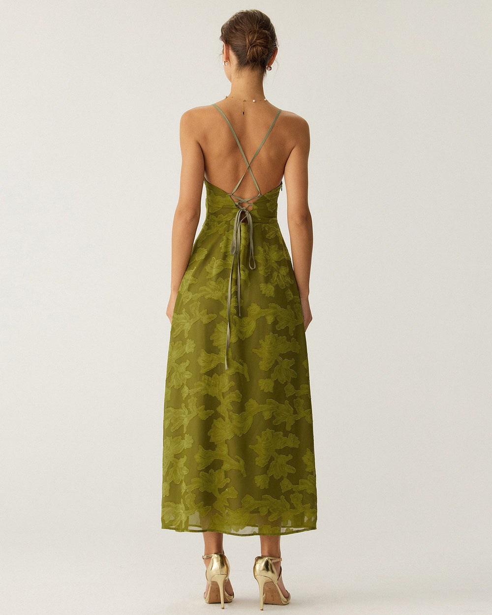 Vestido Antonella | Elegancia en Satén Tono Verde