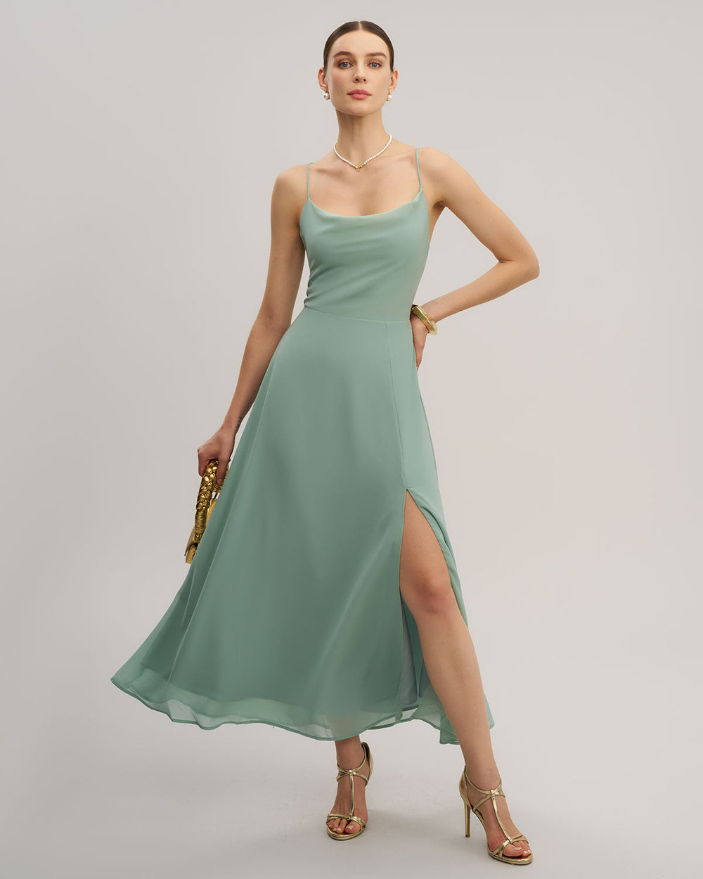 Vestido Ariadna | Elegancia en Satén Tono Verde