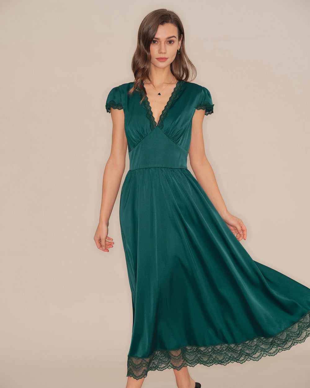 Vestido Camila | Elegancia en Encaje Tono Verde