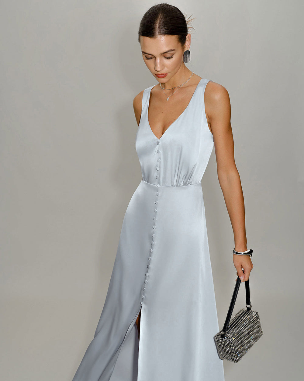 Vestido Camila | Elegancia en Satén Tono Negro
