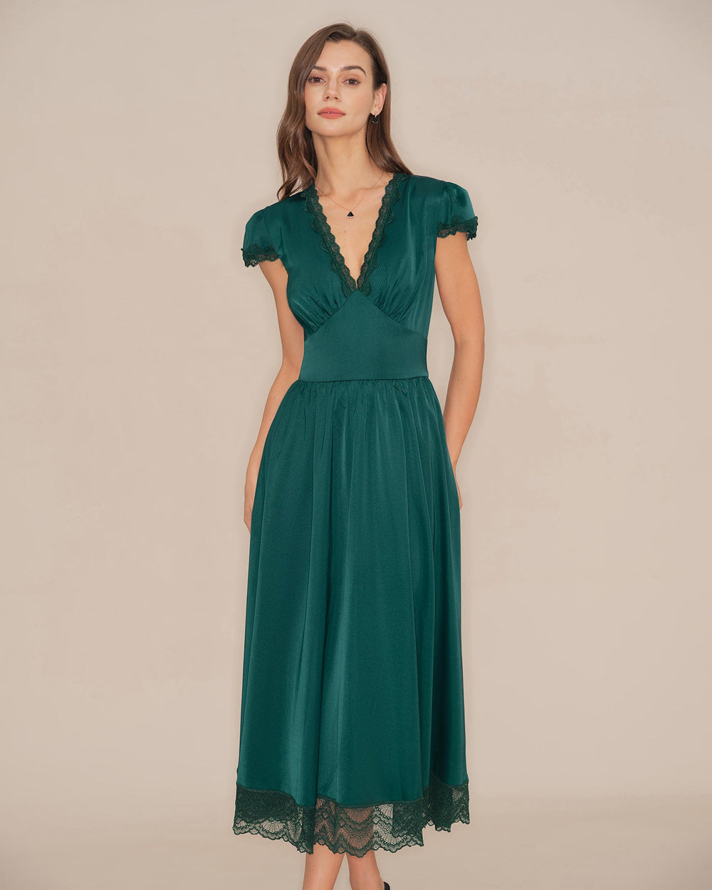 Vestido Camila | Elegancia en Encaje Tono Verde