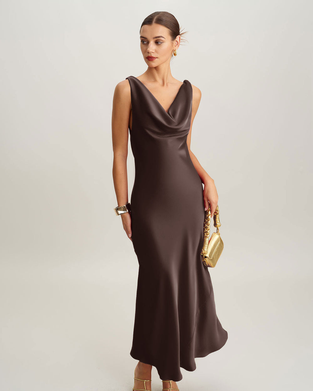 Vestido Camila | Elegancia en Satén Tono Negro