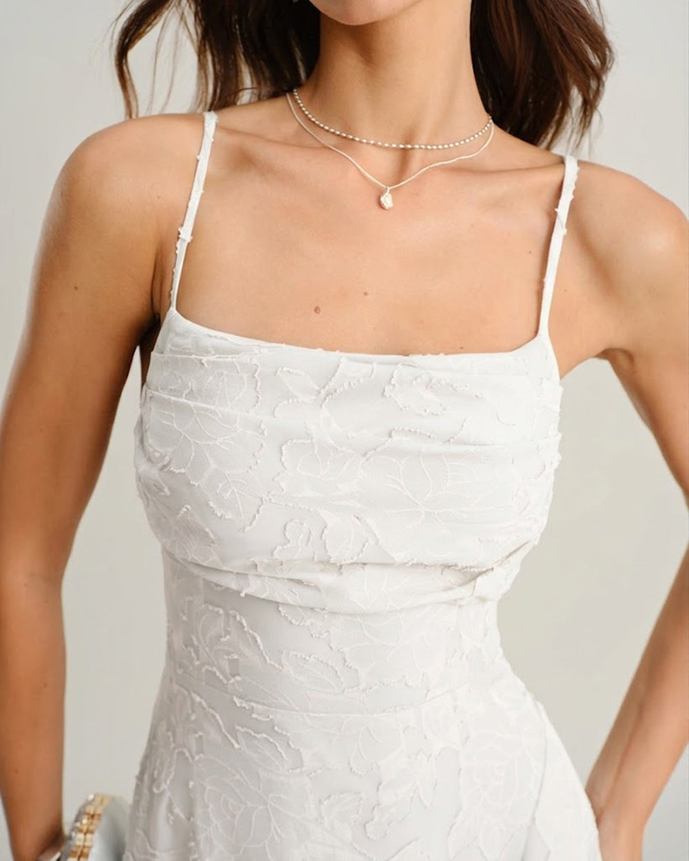 Vestido Julieta | Elegancia en Jacquard Tono Blanco