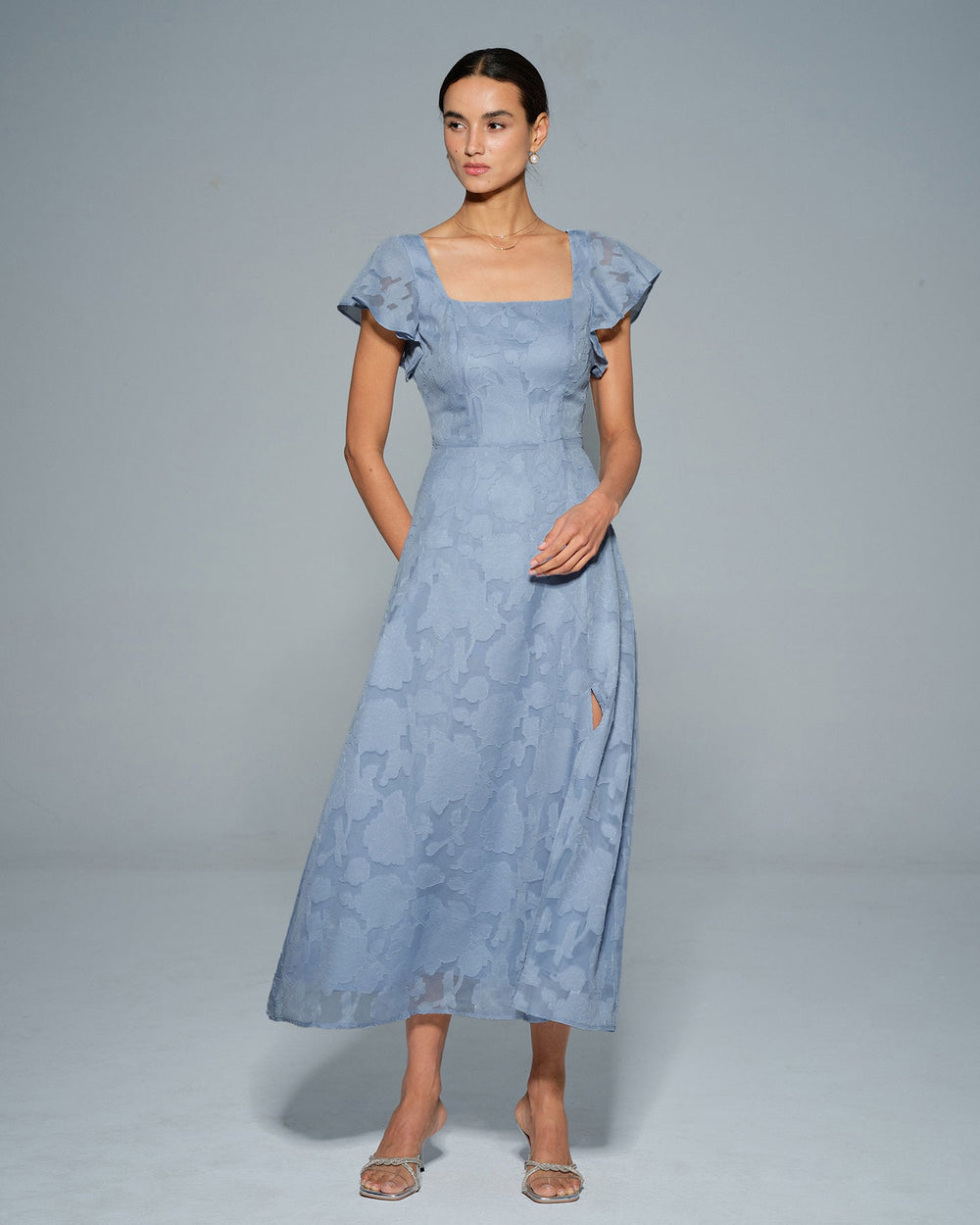 Vestido Emilia | Elegancia en Satén Tono Azul