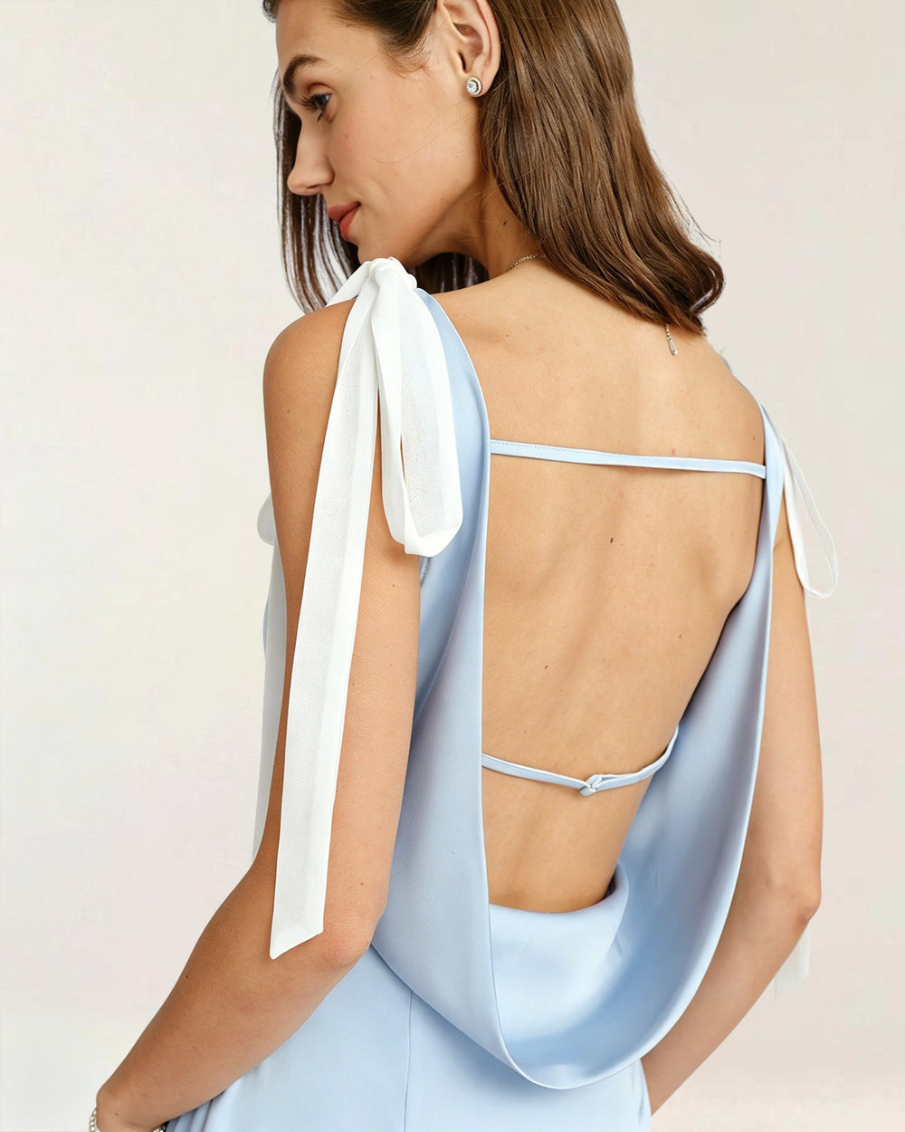 Vestido Chiara | Elegancia en Satén Tono Azul
